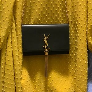 YSL KATE SMALL BAG WITH TASSEL IN GRAIN DE POUDRE